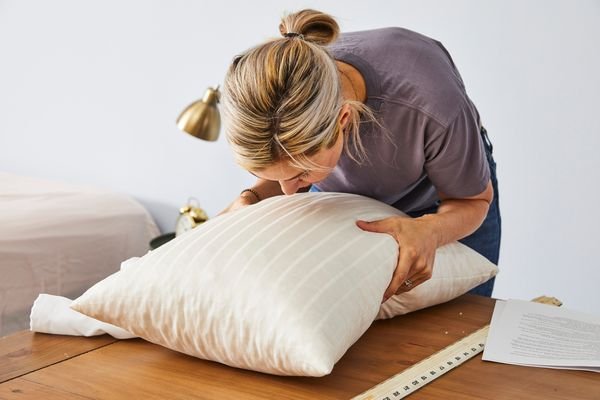 Organic Cotton Pillow for Allergies and Skin Sensitivity